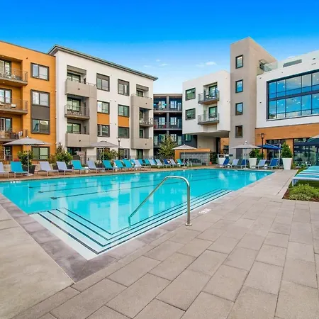Churchill Living At Anton Menlo